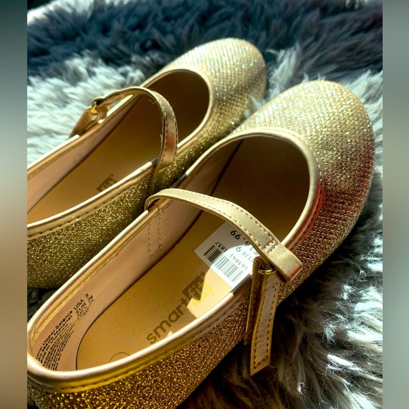 Toddler Size 9 Golden Ballet Flats - Picture 3 of 7